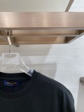 絶対欲しい！2026 ルイヴィトン 新作 半袖Tシャツ スーパーコピー