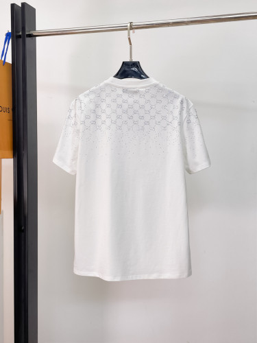 高品質 2026 グッチ 新作 半袖Tシャツ 偽物