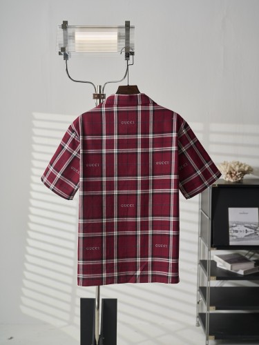 入手困難品！2026 グッチ 新作 半袖Tシャツ 偽物