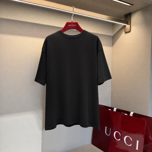 完売必至 2026 グッチ 新作 半袖Tシャツ スーパーコピー