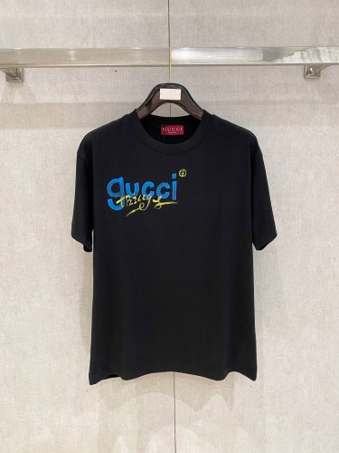 累積売上総額第１位！2026 グッチ 新作 半袖Tシャツ コピー