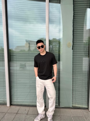 お洒落 2026 グッチ 新作 半袖Tシャツ 偽物