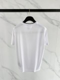 すぐ届く 2026 プラダ 新作 半袖Tシャツ 偽物