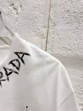 高品質 2026 プラダ 新作 半袖Tシャツ コピー