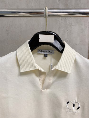 注目度抜群！2026 ディオール 新作 半袖Tシャツ コピー