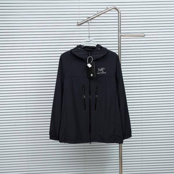 【限定カラー】2026 アークテリクス 新作 日焼け止め服 偽物