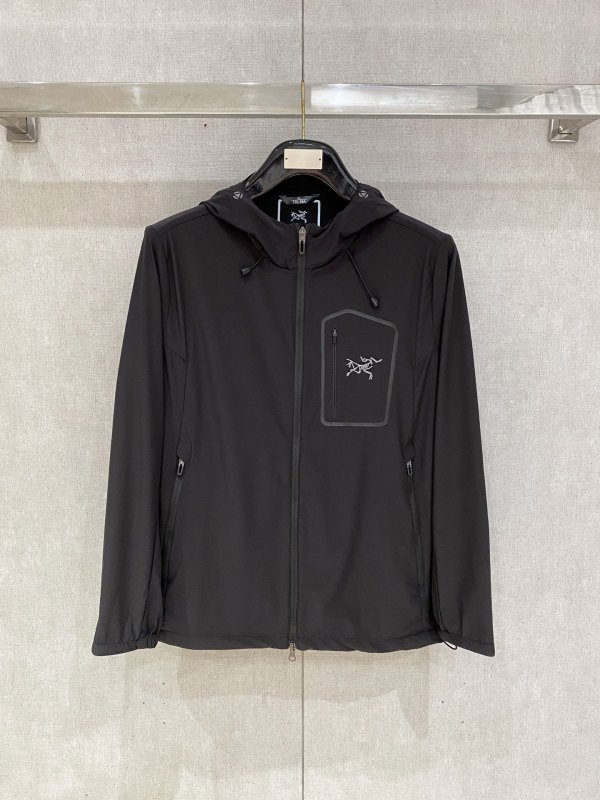激安価格！2026 アークテリクス 新作 日焼け止め服 コピー