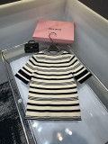 世界中で大人気♪ 2026 シャネル 新作 半袖Tシャツ スーパーコピー 2色