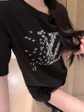 超希少！2026 ルイヴィトン 新作 半袖Tシャツ 偽物