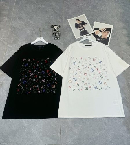 ☆超人気☆ 2026 ルイヴィトン 新作 半袖Tシャツ スーパーコピー 2色