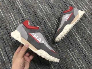 CHANEL SNEAKER