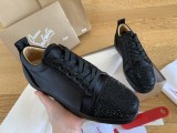 Lou Spikes Oralto Flat
