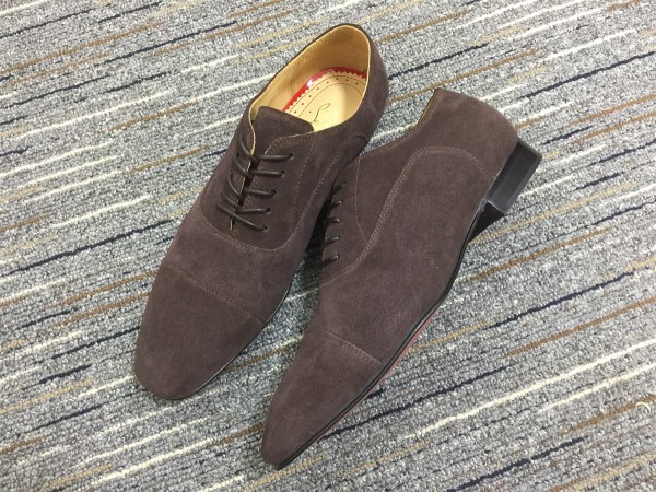 Lou Spikes Oralto Flat