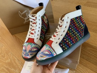 Lou Spikes Oralto Flat