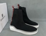 GIVENCHY SNEAKER