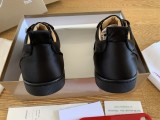 Lou Spikes Oralto Flat