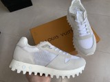 LV SNEAKER