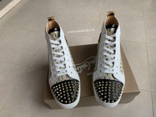 Louis Orlato Flat 116 