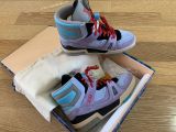 LV SNEAKER 40