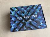 LV SNEAKER 46