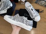 D1OR Sneaker 6