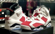 Air Jordan 6 Retro  Carmine  Nike Back