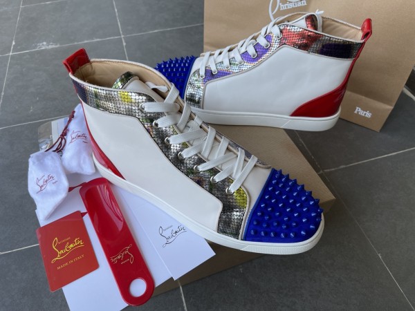 Louis Orlato Flat 135