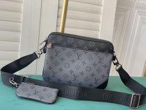 LV Bag 44