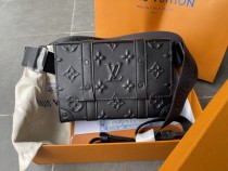 LV Bag 54