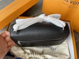 LV Bag 67