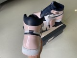 Air Jordan 1 Retro Patent Leather Pink