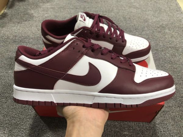 Nike Air SB Dunk Low Bordeaux