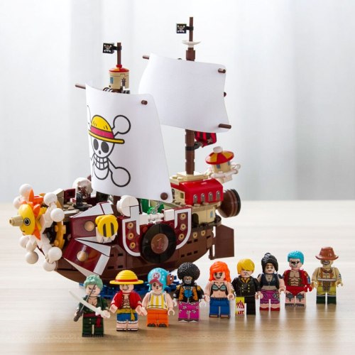 Anime One Piece Thousand Sunny Pirate Ship Compatible With Legoing Block Set Luffy Figures 432Pcs Diy Boat Building Toy For Kids