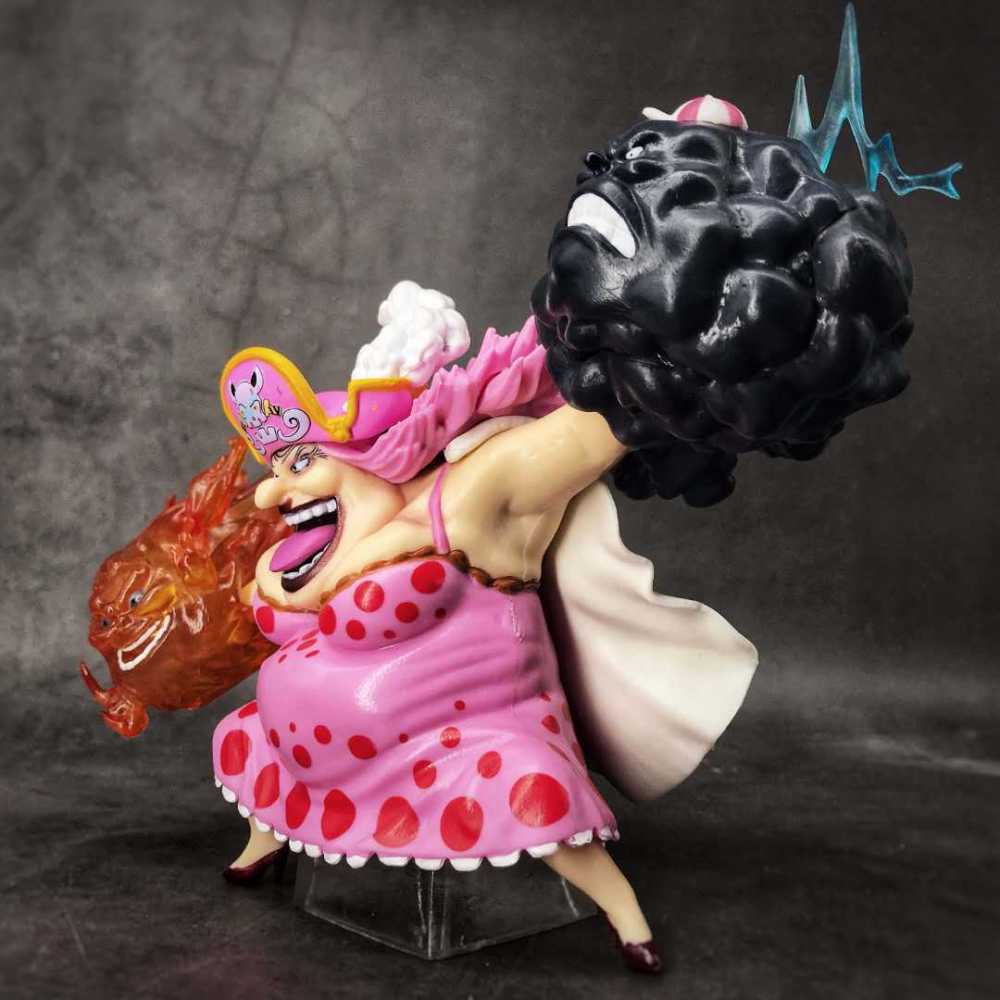 One Piece Action Figure Anime Model Big Mom Charlotte Linlin Dolls