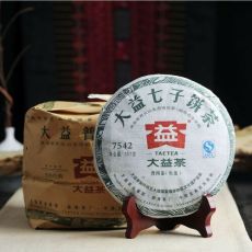 ORIGINAL Puerh 7542 Raw * 2011 Yunnan Menghai Dayi Raw Pu’er Tea Cake 357g