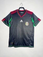 Retro Mexico away fans 1:1 2010