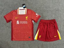 Liverpool home  Fans suit  1:1  24-25