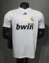 Retro Real Madrid player  Home  1:1   2009-2010