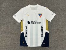 Liga Deportiva Universitaria home fans 1:1  25-26