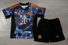 Bayern Munich away  Kids 1:1  25-26