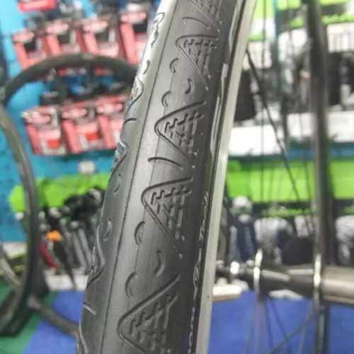 Kevlar Road Bike Tires
 - Innova Pro Bicycle Tire 700 700 23c Road Bike Tires 120tpi Kevlar Anti Puncture Ultralight