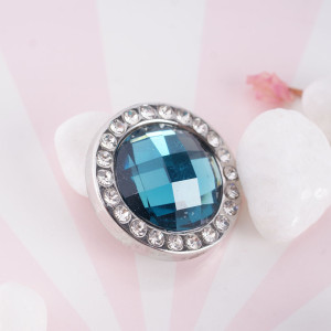snaps faceted crystal with cyan Rhinestones Snaps