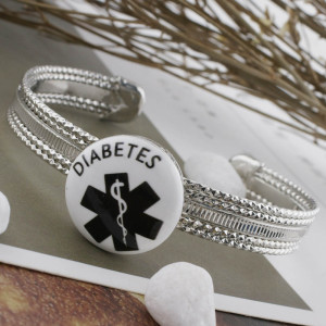 20MM Medical Alert diabetes Painted enamel metal C5297 print snaps jewelry