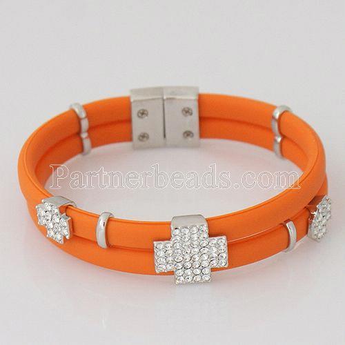 High quality 19cm silicone bracelets with metal accessories