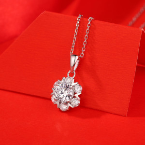 1 CT DEF 6.5mm VVS Romantic snowflake Moissanite Sterling Silver Pendant Necklace Platinum plating 45CM chain
