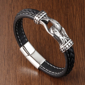 21CM  leather bracelet Stainless steel leather braided bracelet