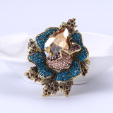 Vintage crystal diamond flower brooch brooch high-end temperament clothing accessories brooch