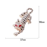 Tiger brooch men's jacket suit animal fixed pin domineering personality creative design metal jewelry corsage