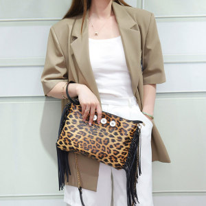 Large-capacity leopard-print one-shoulder tassel clutch bag messenger bag fit 18mm snap button jewelry