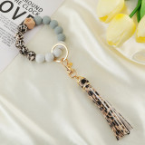 Silicone bead bracelet Amazon hot selling wooden bead bracelet Key chain pendant Anti loss bracelet Key ring